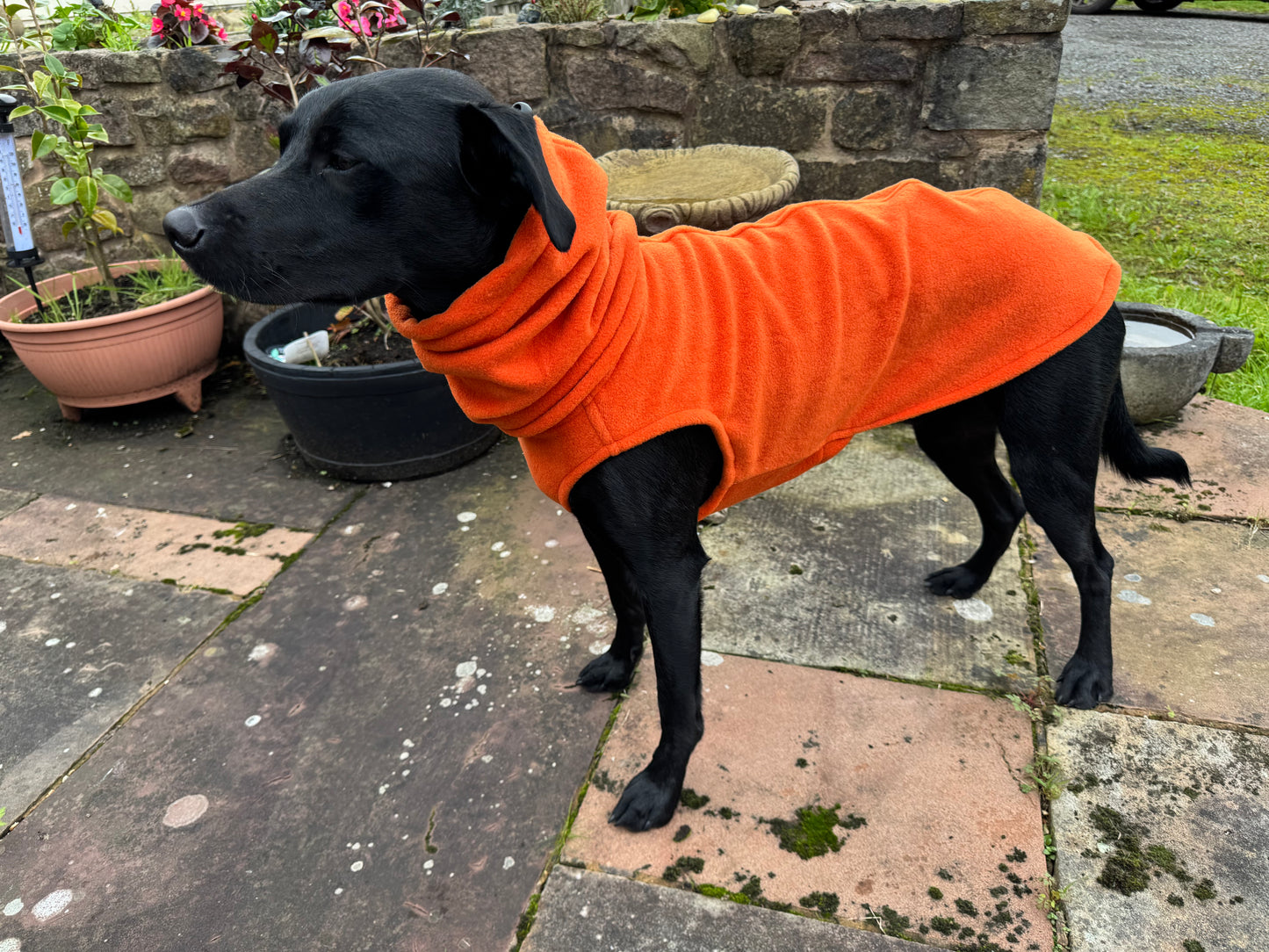 Plain colour polar fleece sleeveless jumpers